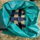 Fluffy Feeder - distributeur de foin slowfeeder